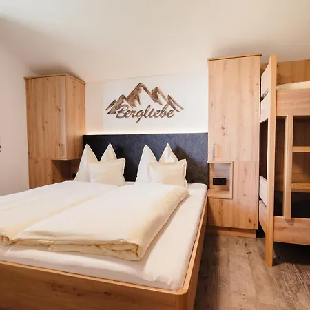 Familienbauernhof Samerhof Pfarrwerfen